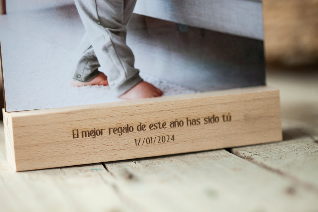 Foto con base de madera personalizada L