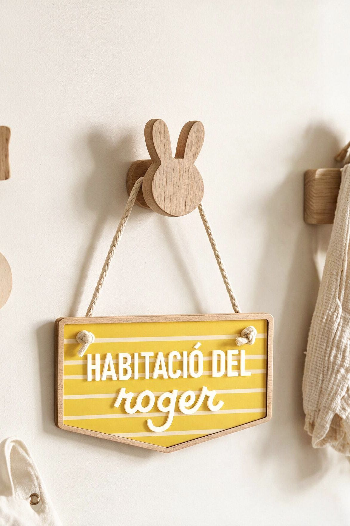 cartel banderola personalizado para habitación infantil con nombre